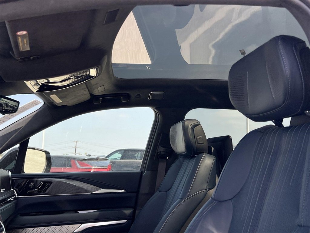 New 2026 Cadillac Escalade IQL Sport 2 image 26