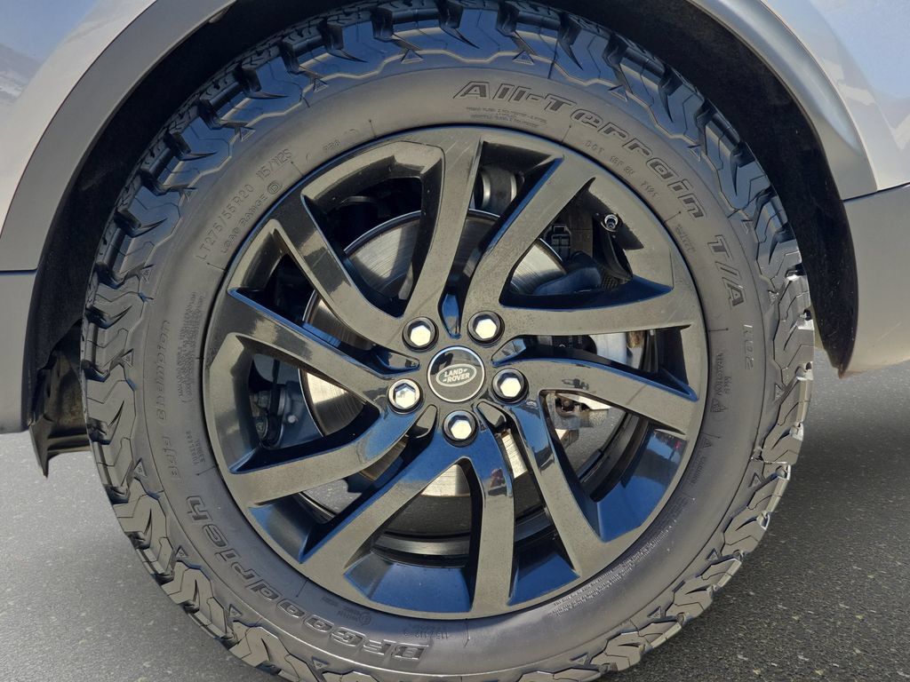 Used 2020 Land Rover Discovery HSE AWD/4WD image 39