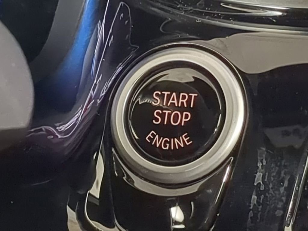 Used 2023 BMW 540i w/ M Sport Package image 37