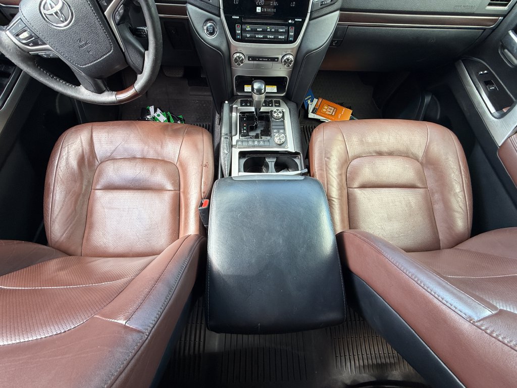 Used 2016 Toyota Land Cruiser AWD/4WD image 9