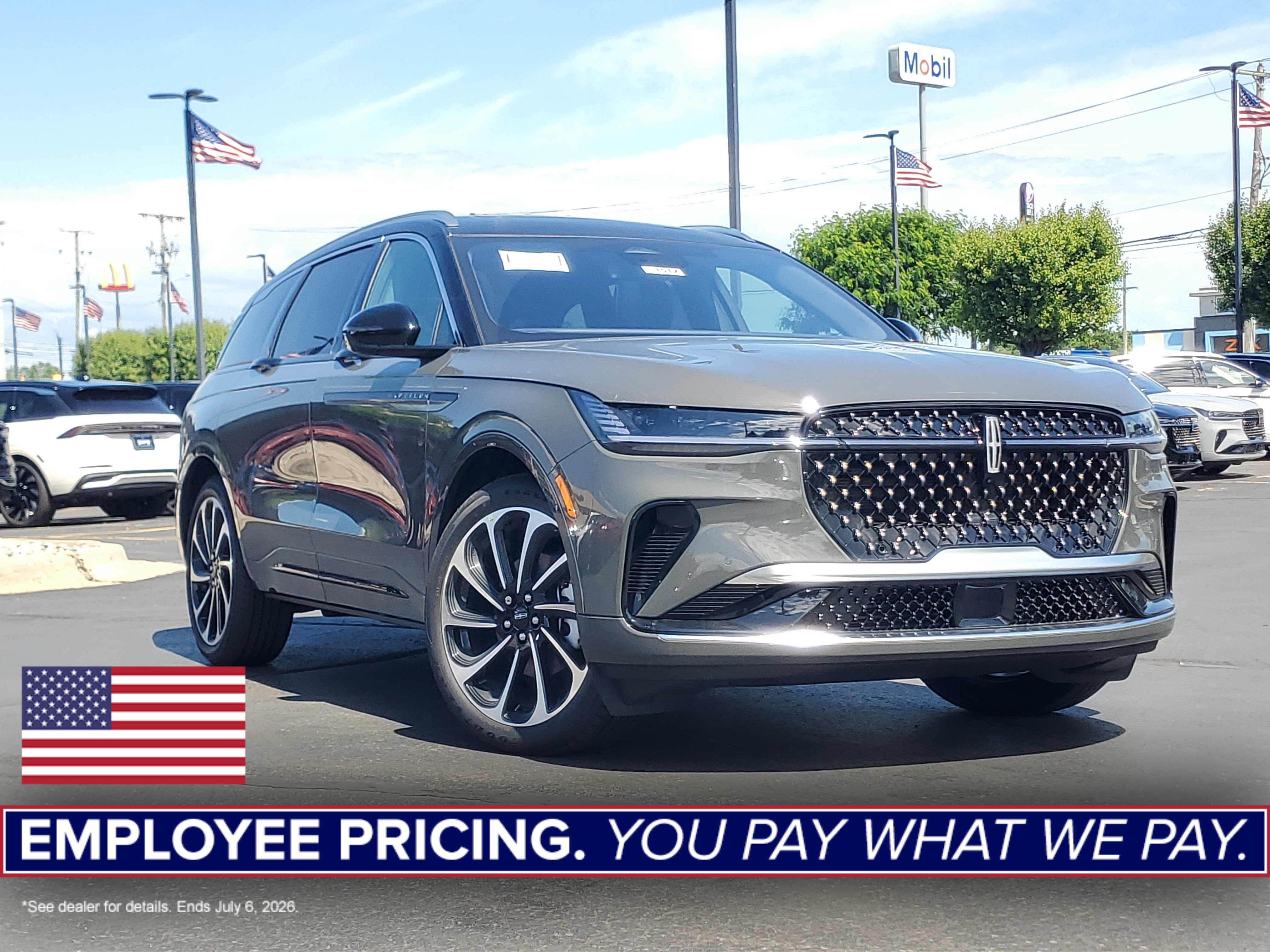 New 2026 Lincoln Nautilus Black Label AWD/4WD image 1
