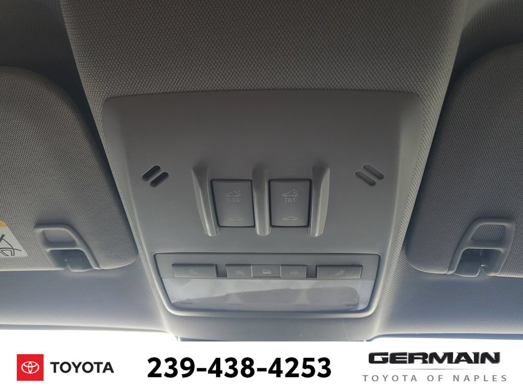 Used 2020 Chevrolet Trax LT w/ Sun & Sound Package FWD image 35
