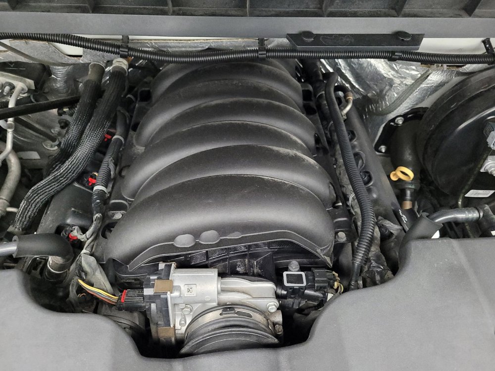 Used 2018 Chevrolet Silverado 1500 LT w/ Texas Edition image 30