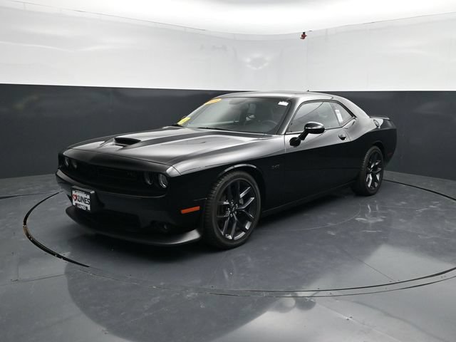 Used 2023 Dodge Challenger R/T w/ Plus Package RWD image 4