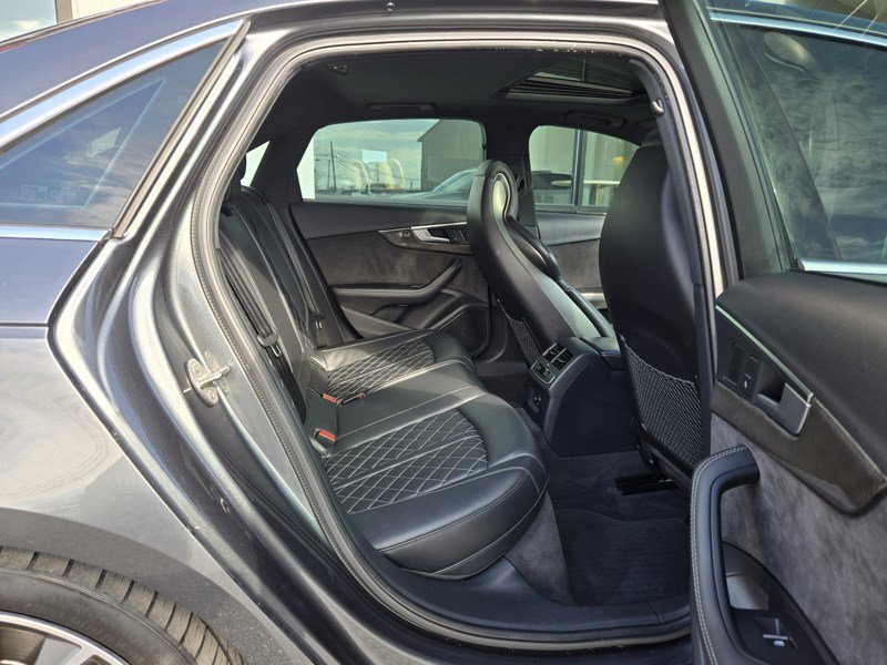 Used 2018 Audi S4 Prestige w/ Prestige Package image 12