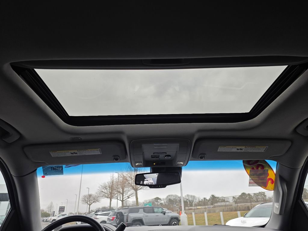 Used 2020 Chevrolet Suburban Premier image 19