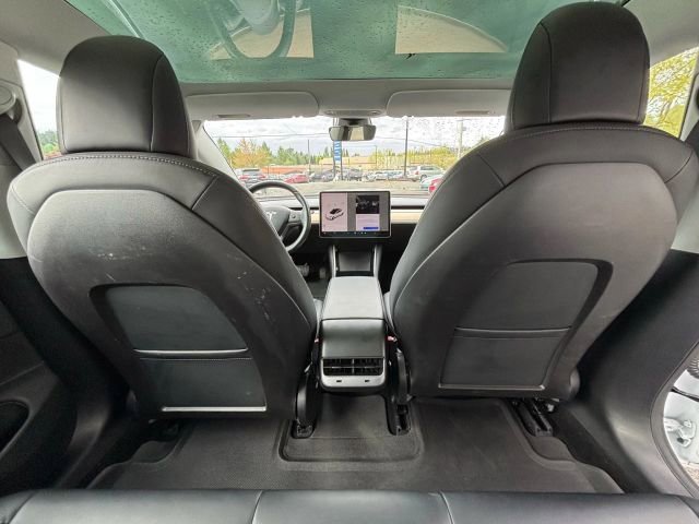 Used 2018 Tesla Model 3 Mid Range image 23