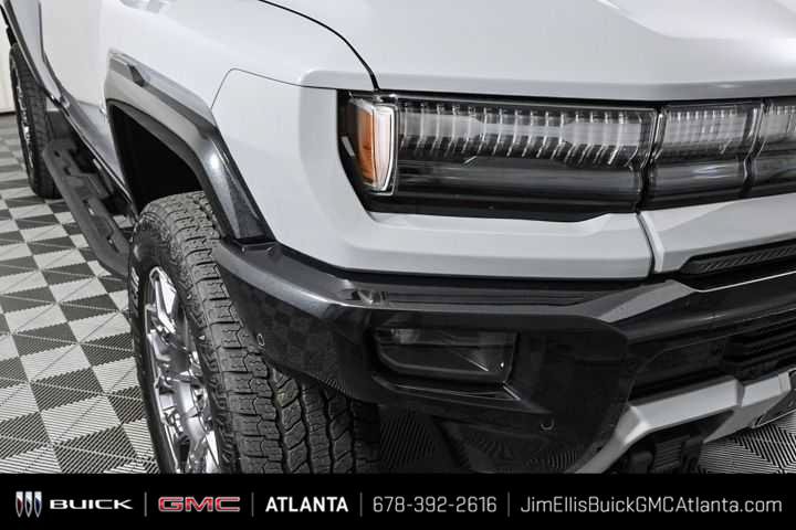 New 2025 GMC Hummer EV 3X w/ LPO, Cargo Utility Package AWD/4WD image 30
