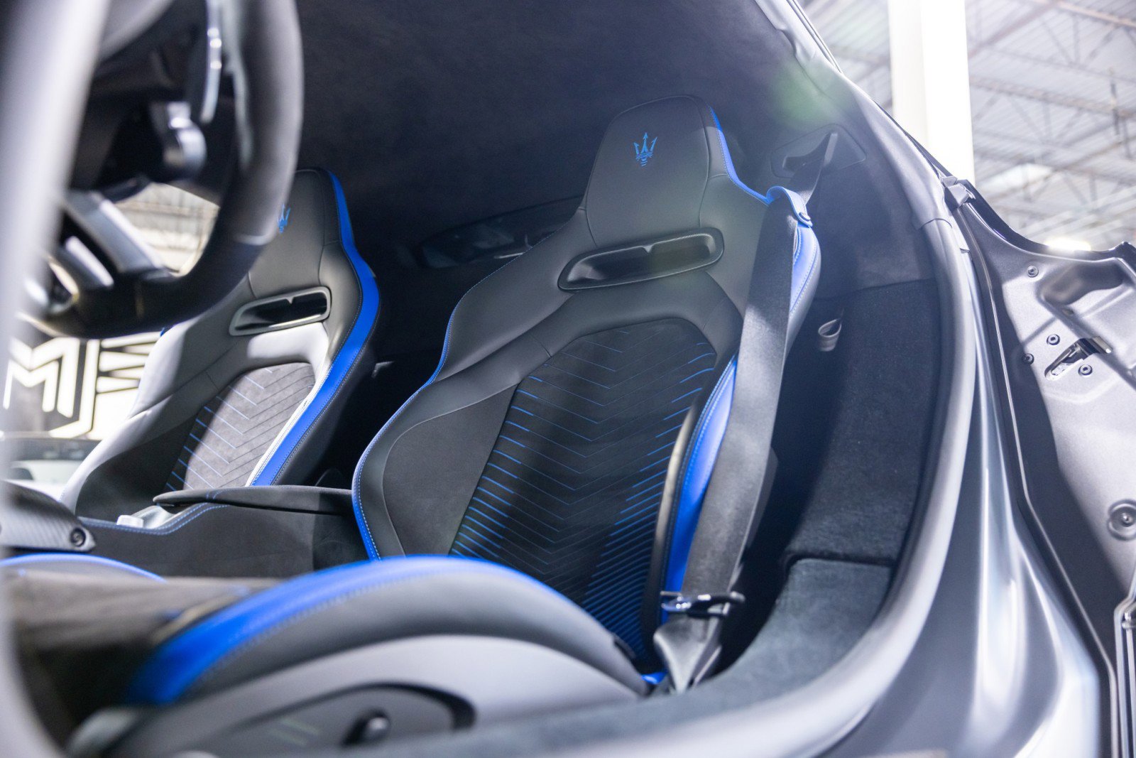 Used 2022 Maserati MC20 Coupe RWD image 37