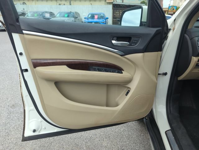 Used 2017 Acura MDX FWD image 17