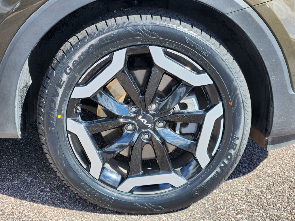Used 2025 Kia Telluride S AWD/4WD image 30