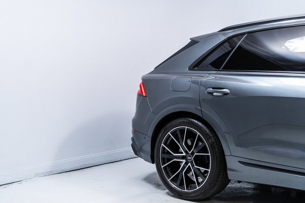 Used 2021 Audi SQ8 Prestige w/ Prestige Package image 11
