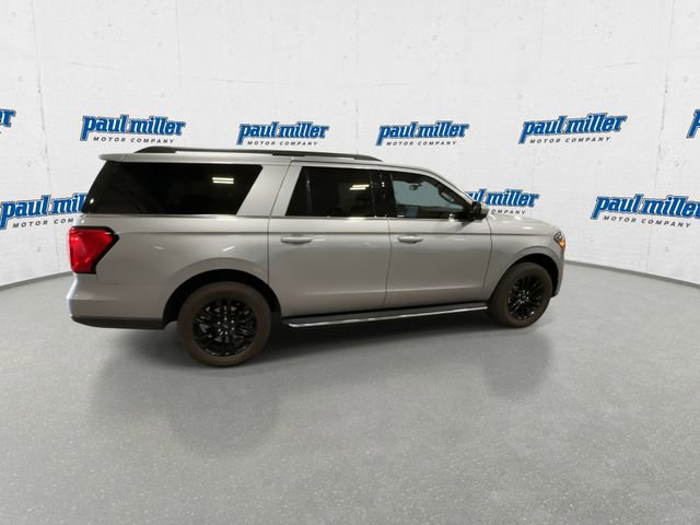Used 2023 Ford Expedition Max XLT AWD/4WD image 12