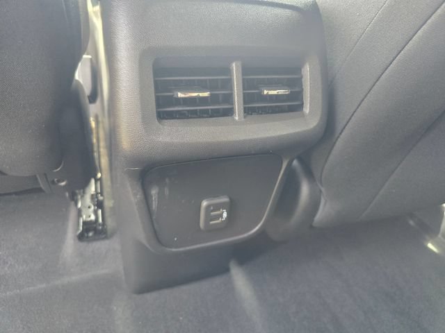 Used 2022 Chevrolet Equinox LT FWD image 31