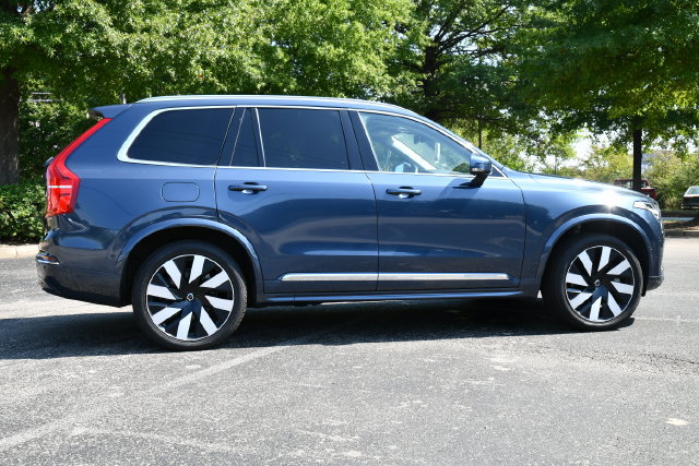 Certified 2024 Volvo XC90 T8 Plus w/ Protection Package Premier AWD/4WD image 8