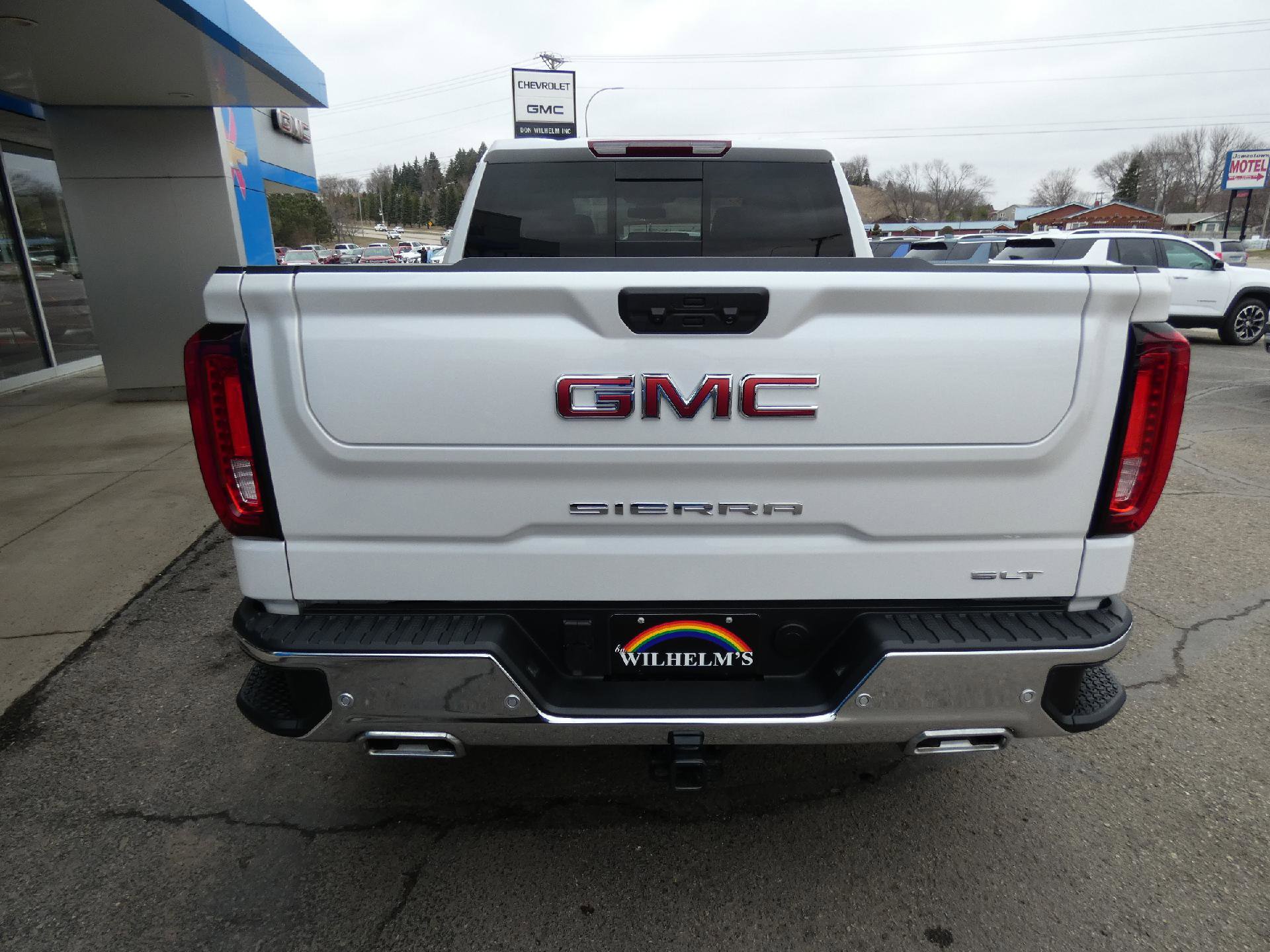 Certified 2025 GMC Sierra 1500 SLT w/ SLT Premium Plus Package image 4