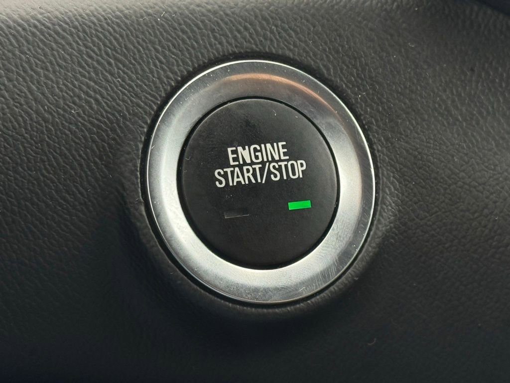 Used 2024 GMC Terrain SLT FWD image 27