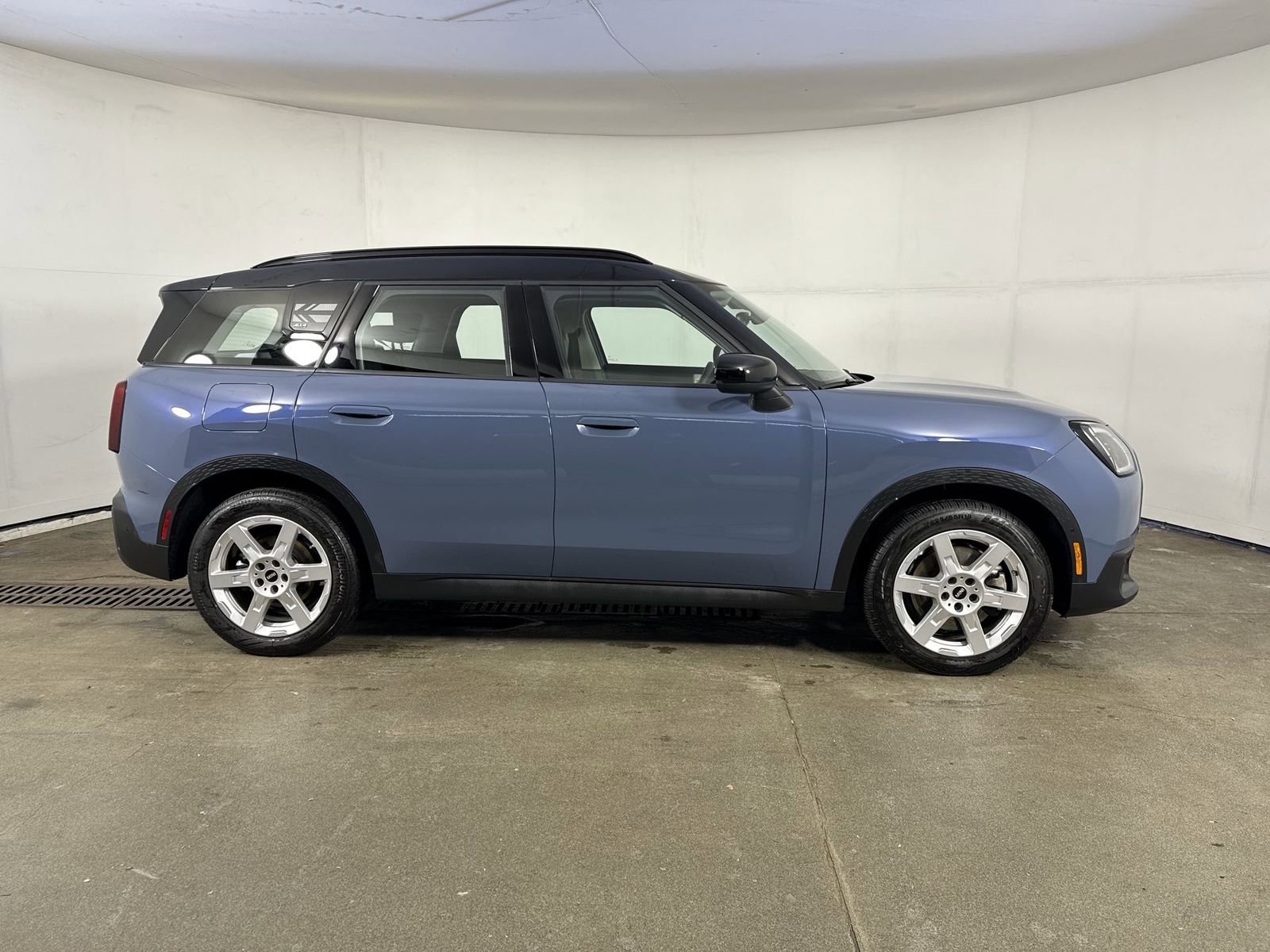 Used 2025 MINI Cooper Countryman S image 35