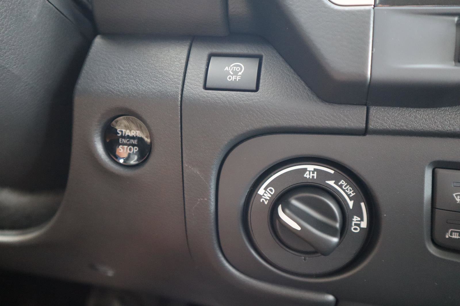 New 2026 Nissan Frontier 4x4 Crew Cab image 32