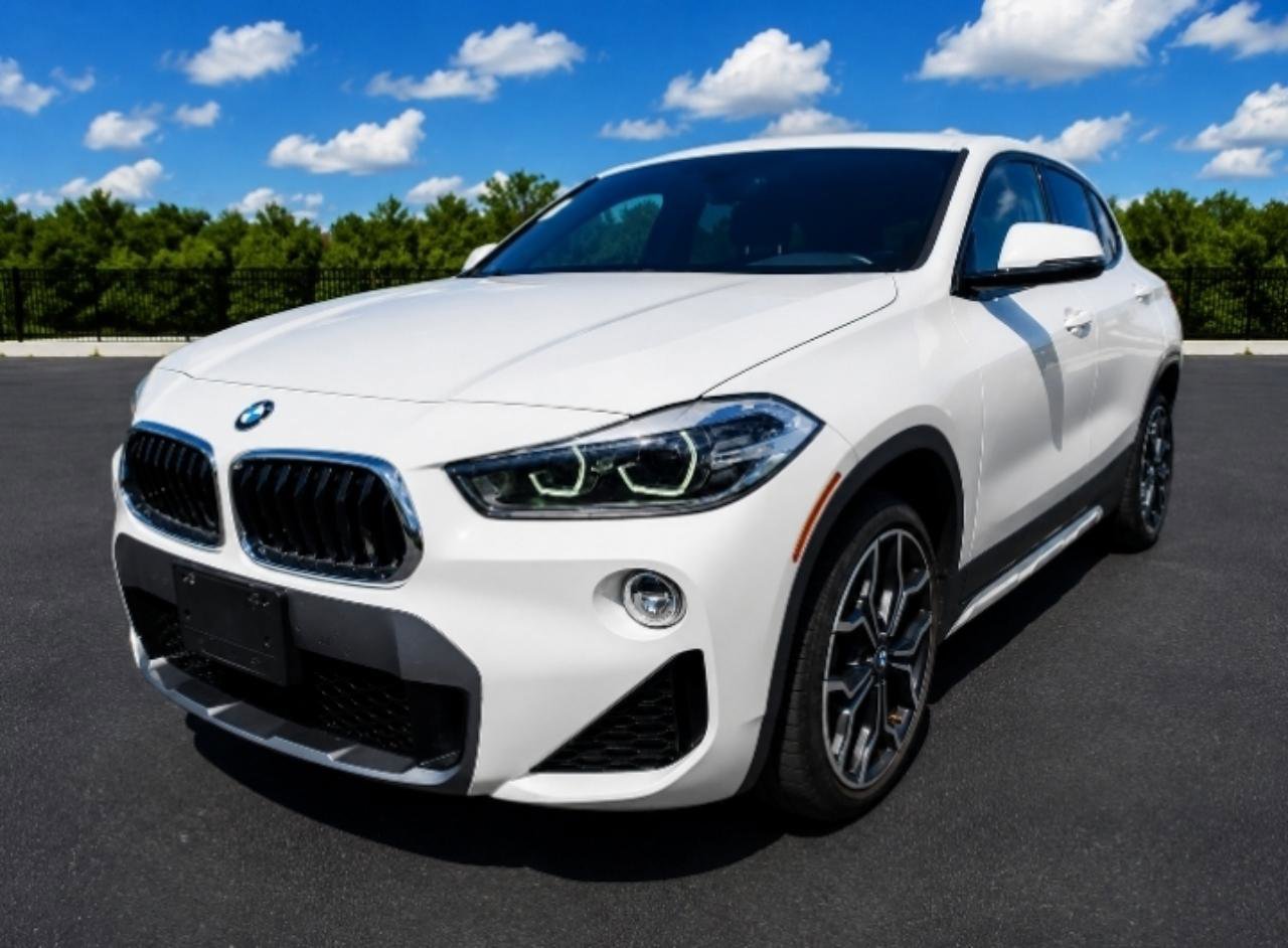 Used 2018 BMW X2 xDrive28i w/ M SportX Package AWD/4WD image 3