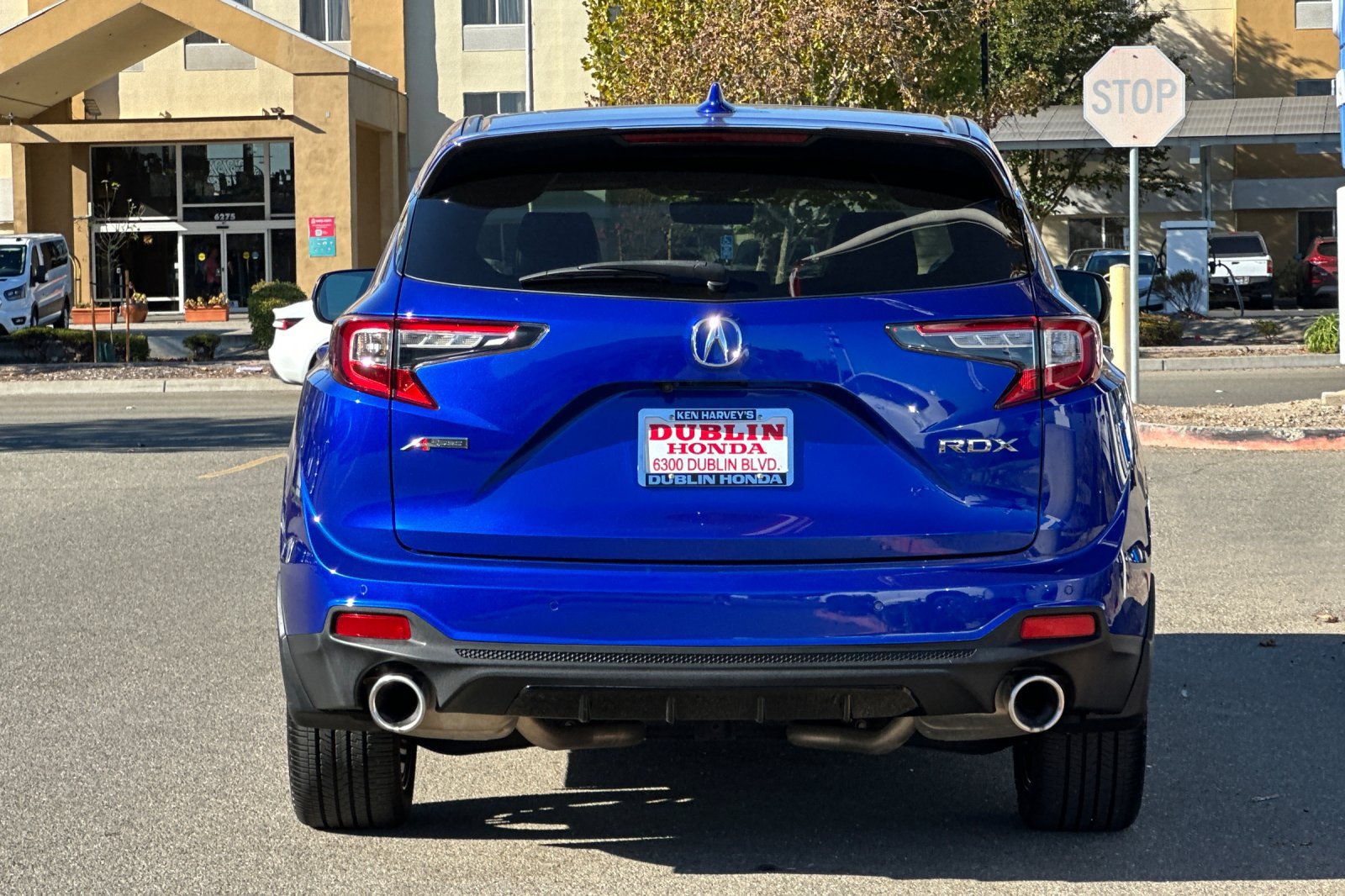 Used 2022 Acura RDX w/ Advance Package FWD image 5