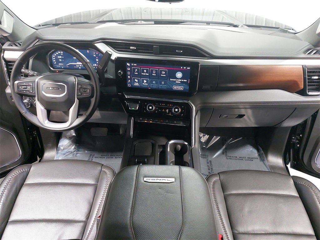 Used 2024 GMC Sierra 3500 Denali w/ Denali Reserve Package image 9