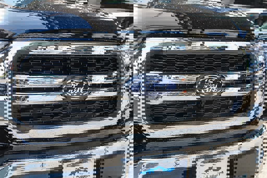 New 2025 Ford F150 Lariat w/ Equipment Group 501A Mid image 5