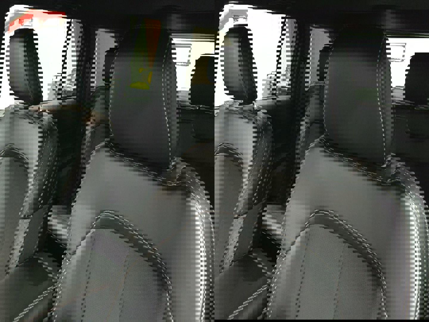 Used 2024 Jeep Grand Cherokee Altitude image 16