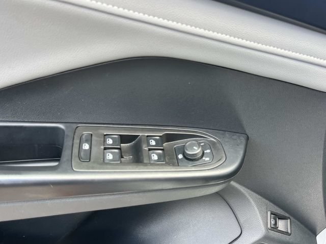 Used 2024 Volkswagen Taos SE AWD/4WD image 32