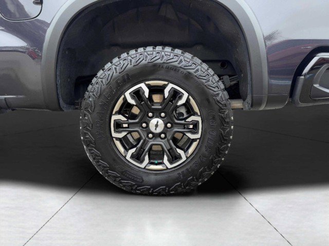 Used 2024 Chevrolet Silverado 1500 ZR2 w/ Technology Package image 58