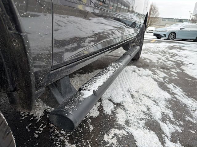 Used 2024 RAM 3500 Laramie w/ Night Edition image 11