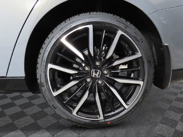 New 2026 Honda Accord Touring image 9