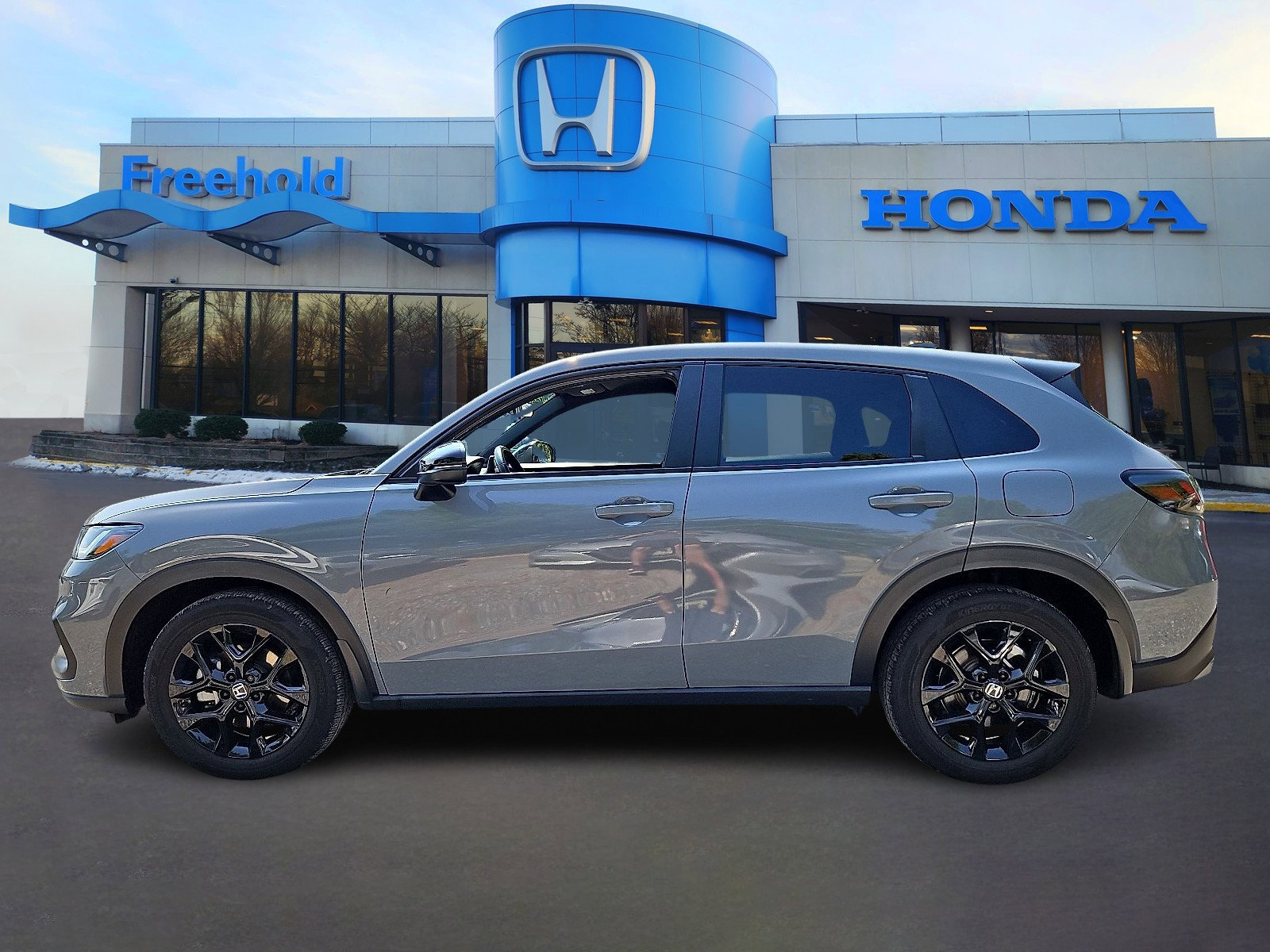 Certified 2024 Honda HR-V Sport image 4