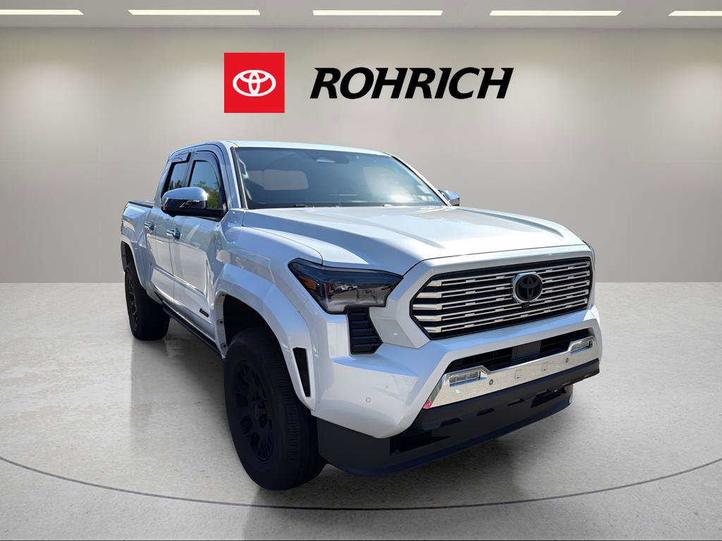Used 2024 Toyota Tacoma Limited w/ Limited Package (LT) AWD/4WD image 4