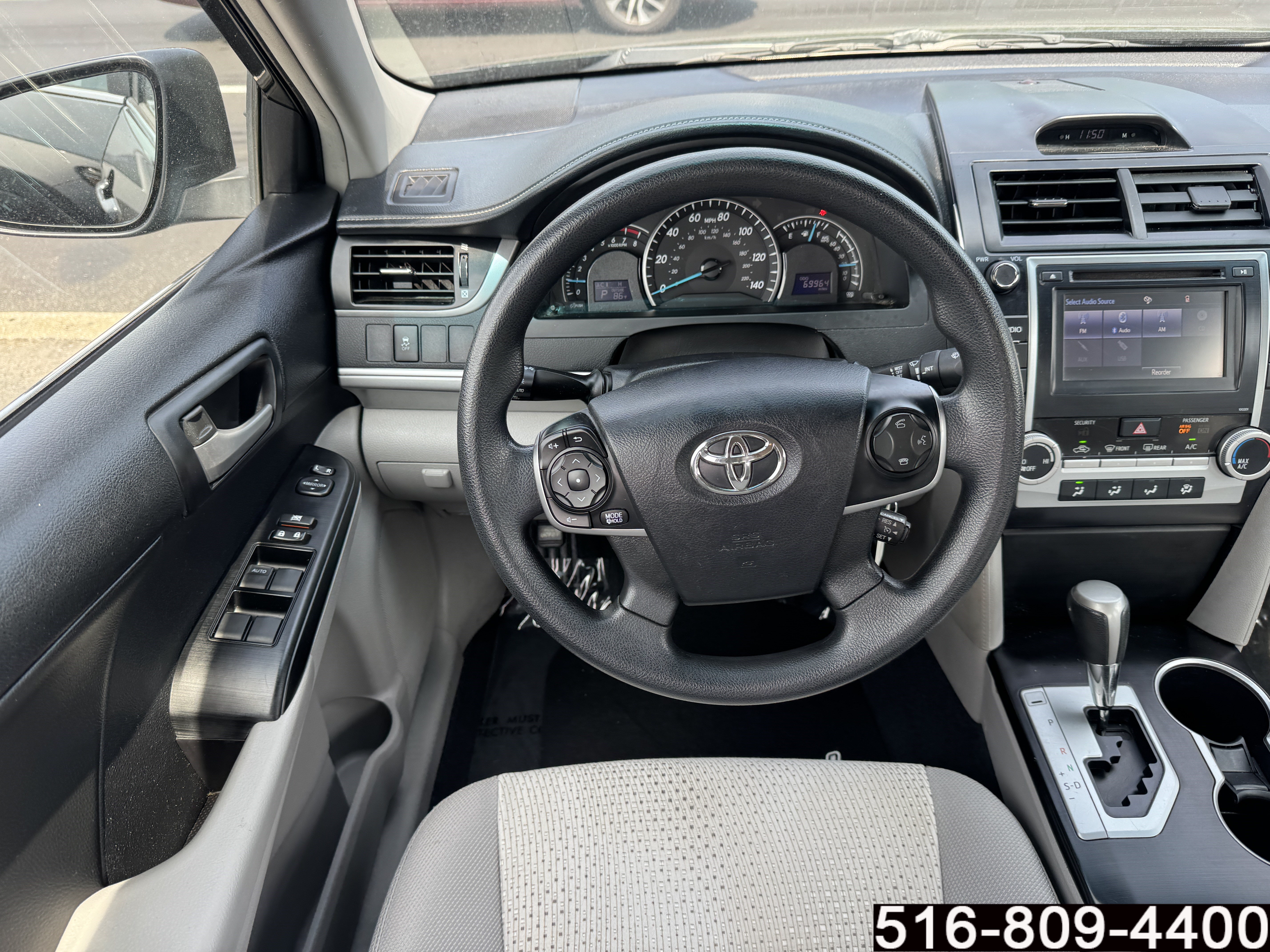 Used 2014 Toyota Camry LE FWD image 14