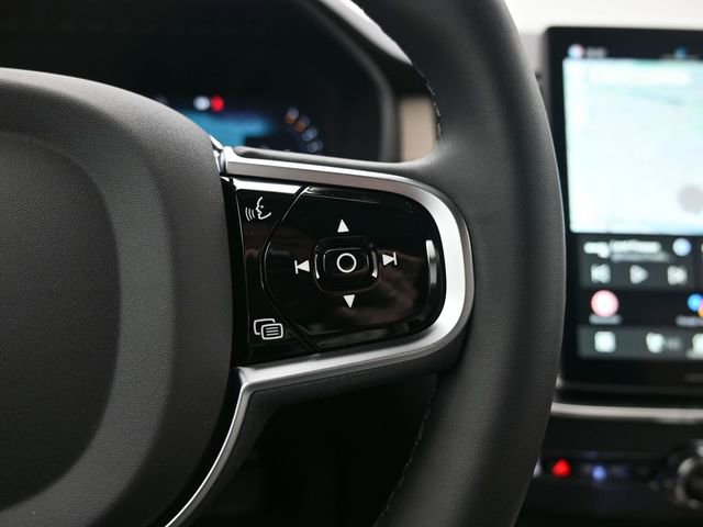 New 2026 Volvo XC90 B6 Plus w/ Protection Package Premier image 25