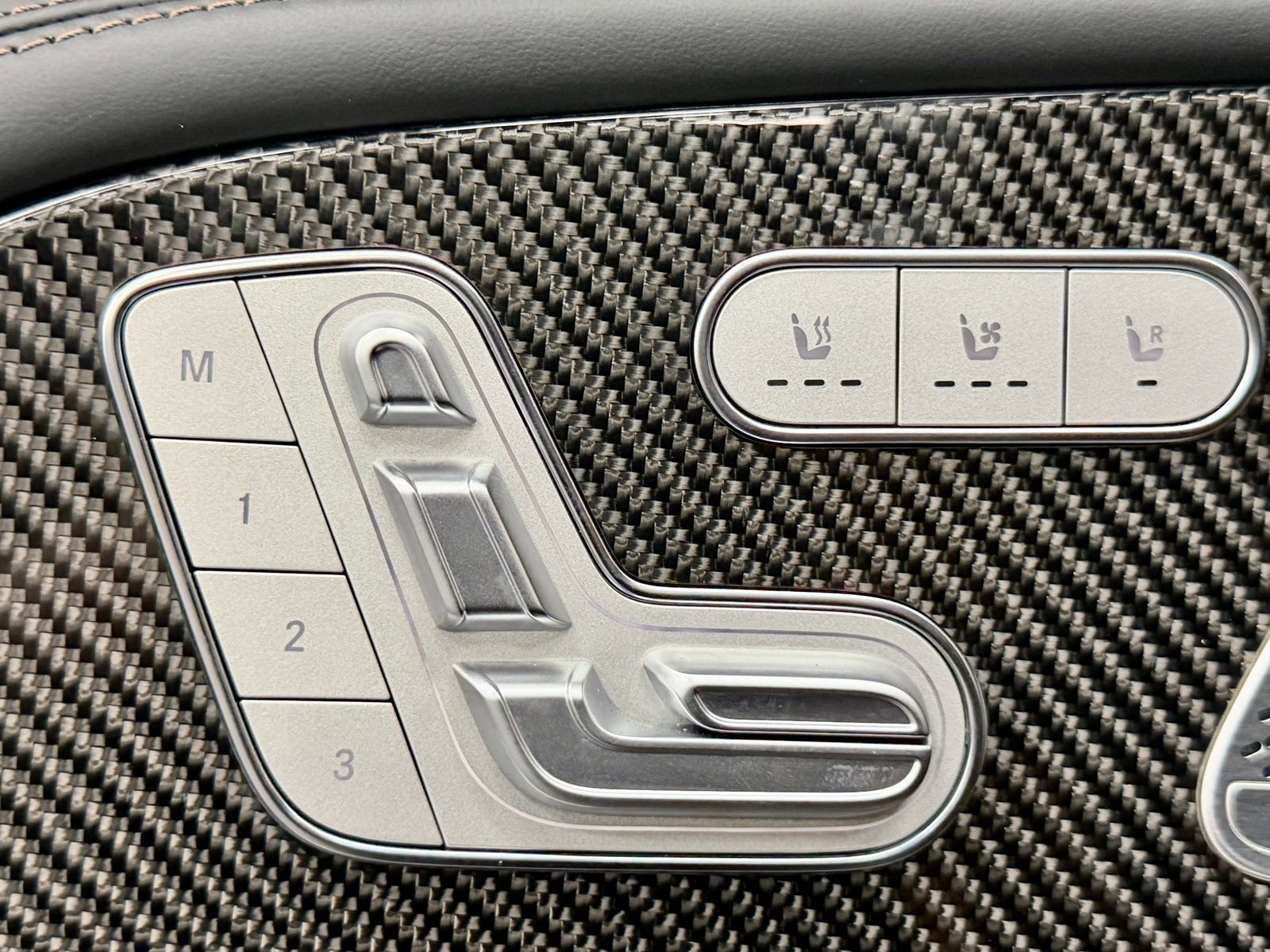 Used 2024 Mercedes-Benz GLS 63 AMG 4MATIC image 22