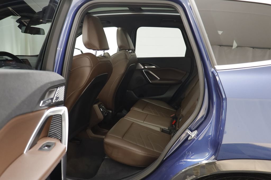 Certified 2025 BMW X1 xDrive28i w/ Premium Package image 12