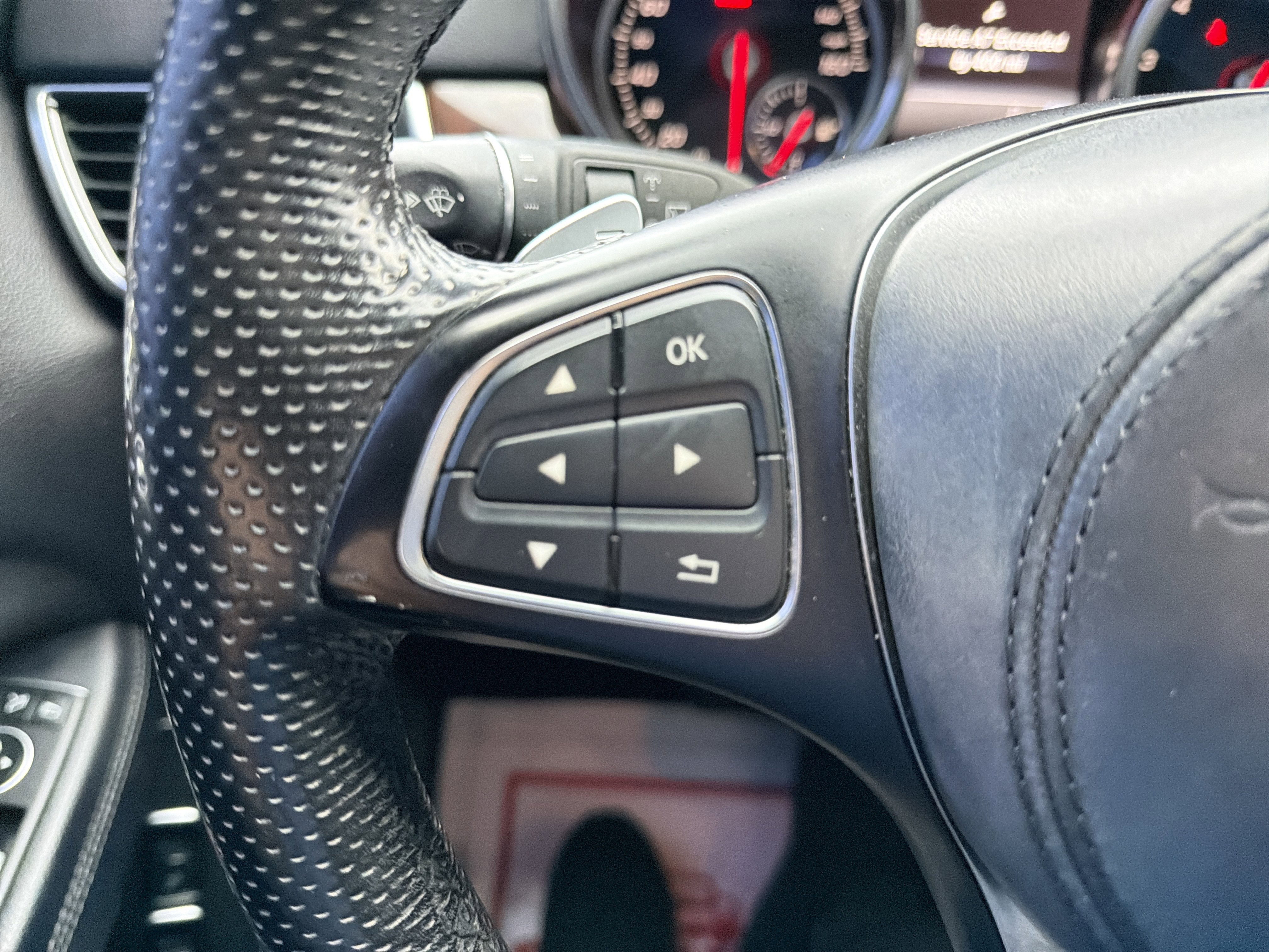 Used 2018 Mercedes-Benz GLS 450 4MATIC image 16