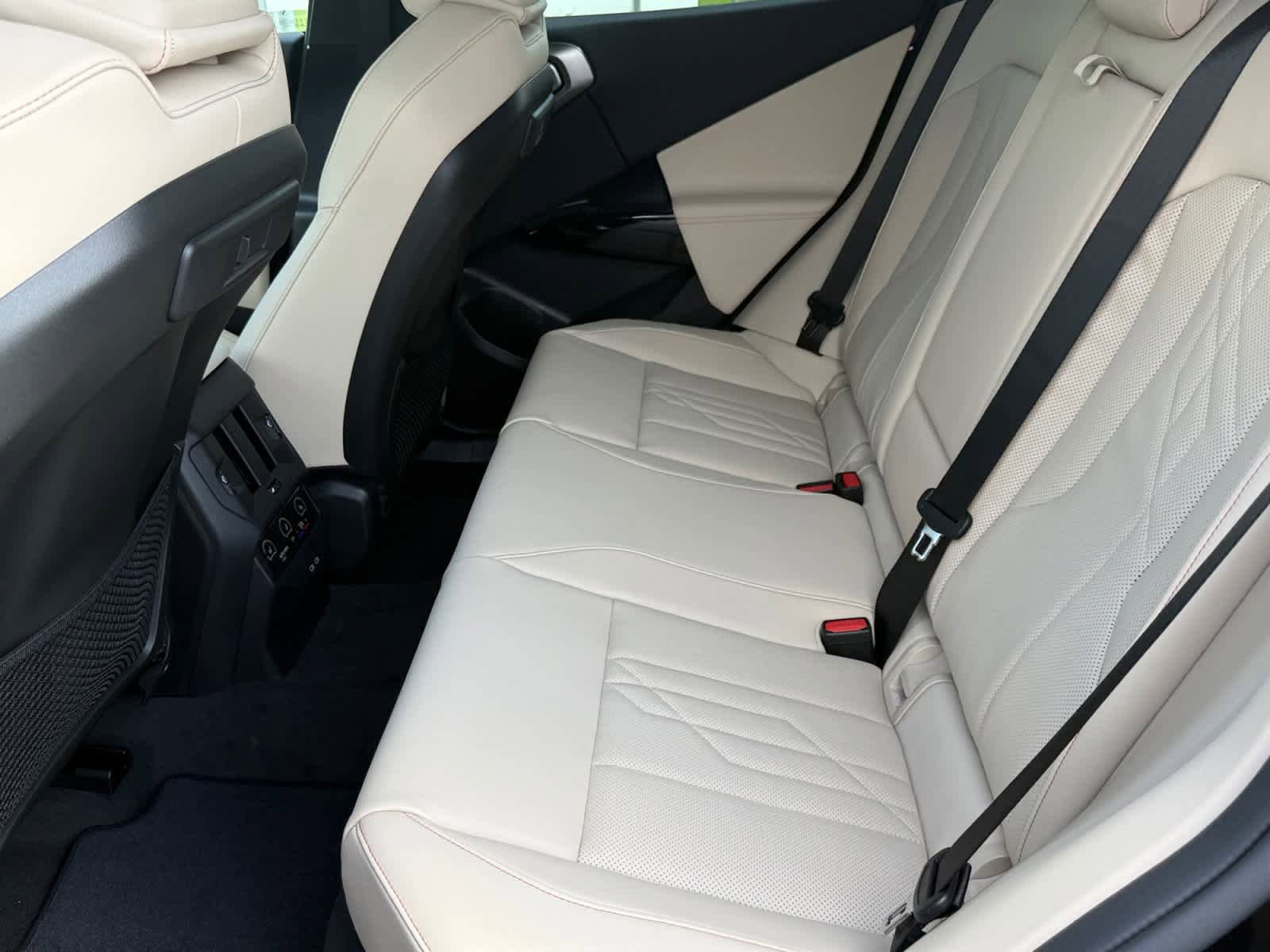 New 2026 BMW X3 xDrive30 image 16