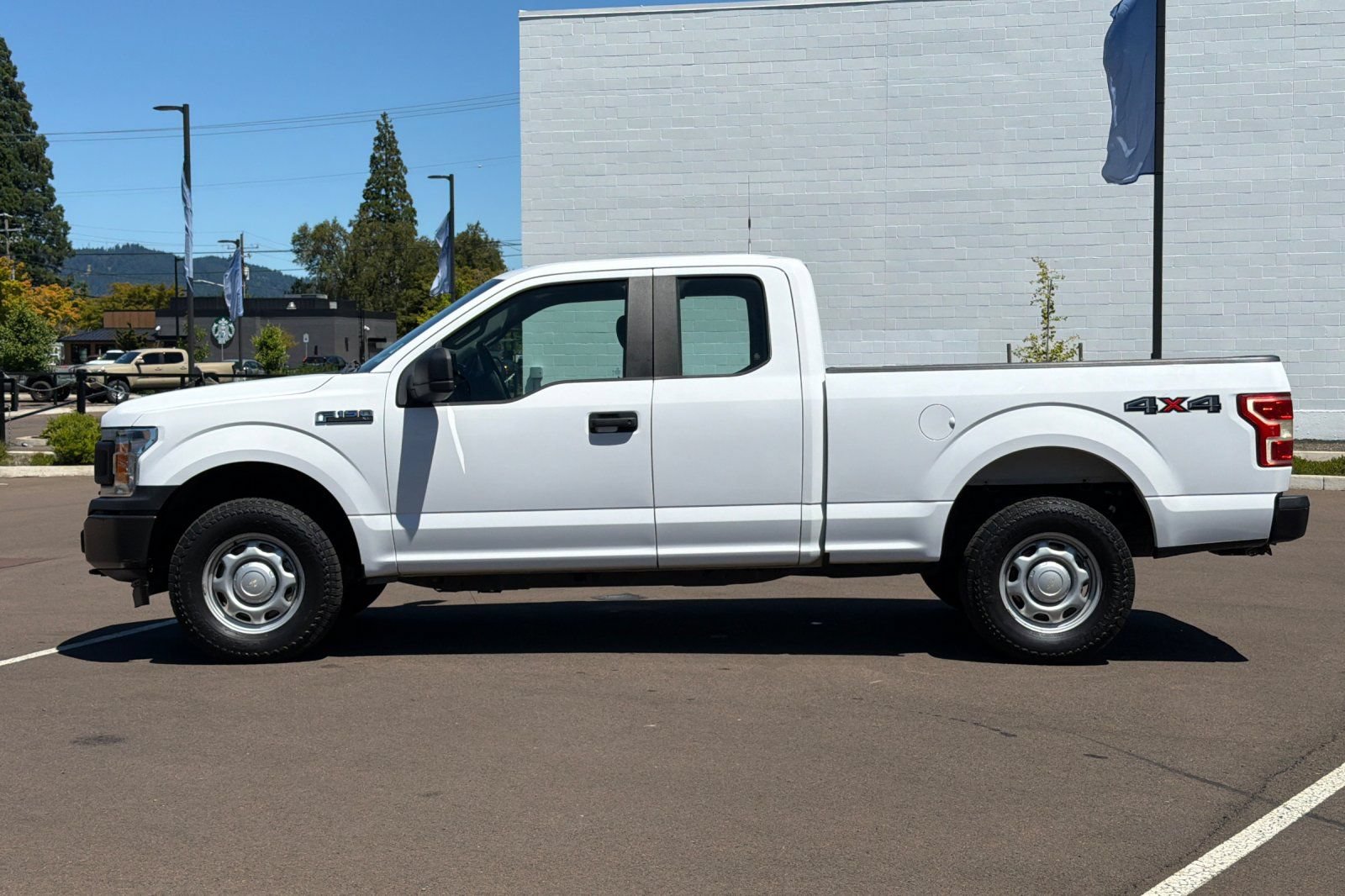 Used 2018 Ford F150 XL w/ Equipment Group 101A Mid AWD/4WD image 7
