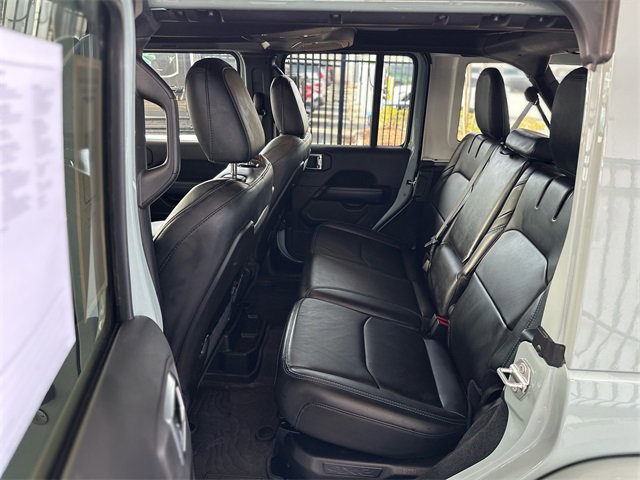 Used 2024 Jeep Wrangler Unlimited Rubicon 4xe image 23