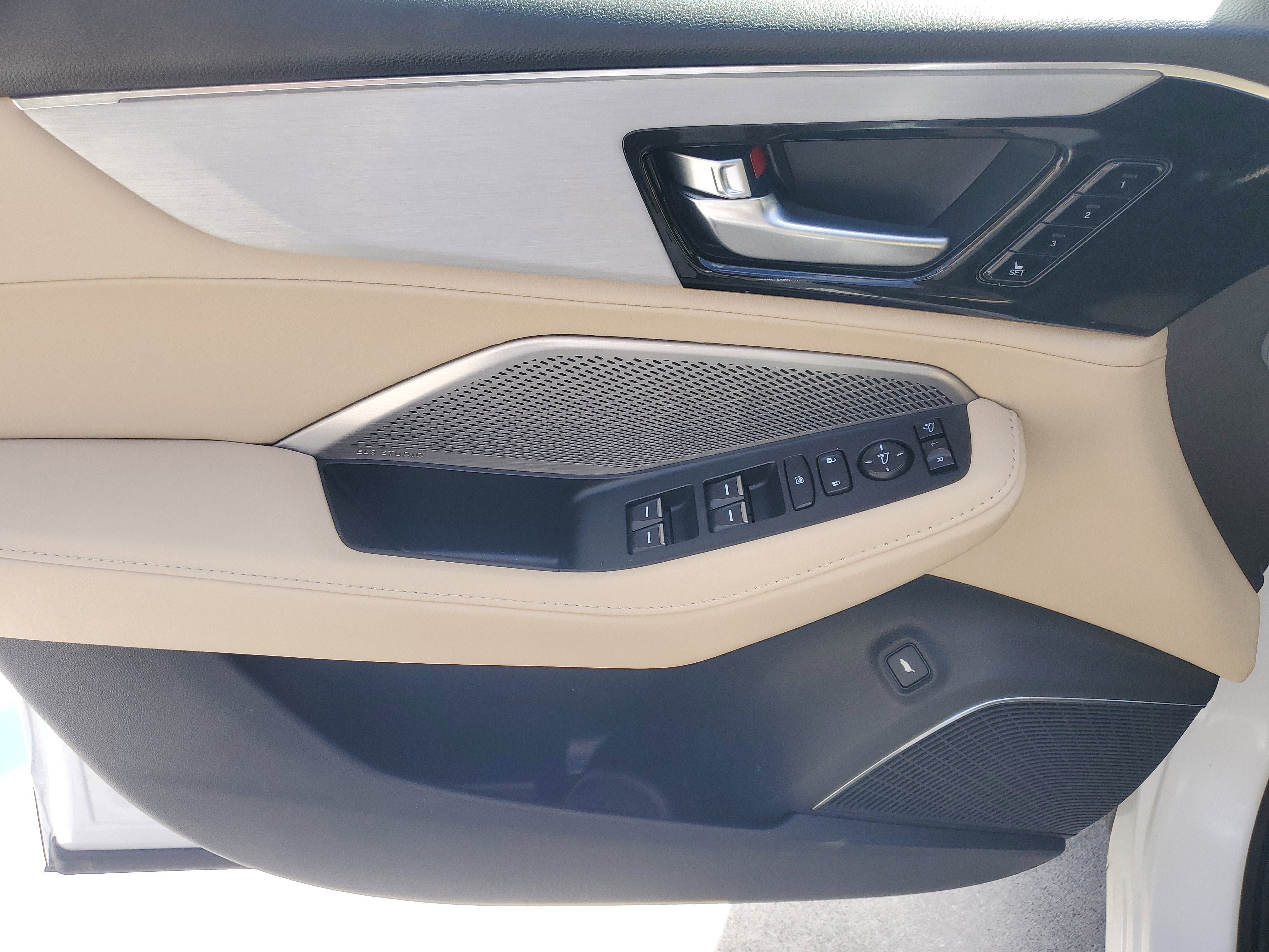 Used 2024 Acura MDX FWD w/ Technology Package image 24