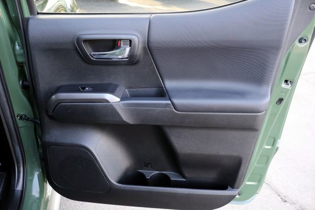 Used 2022 Toyota Tacoma TRD Sport image 23