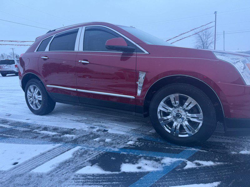 Used 2011 Cadillac SRX Luxury image 34