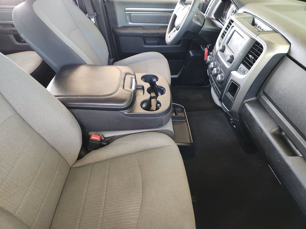 Used 2021 RAM 1500 Classic SLT RWD image 11