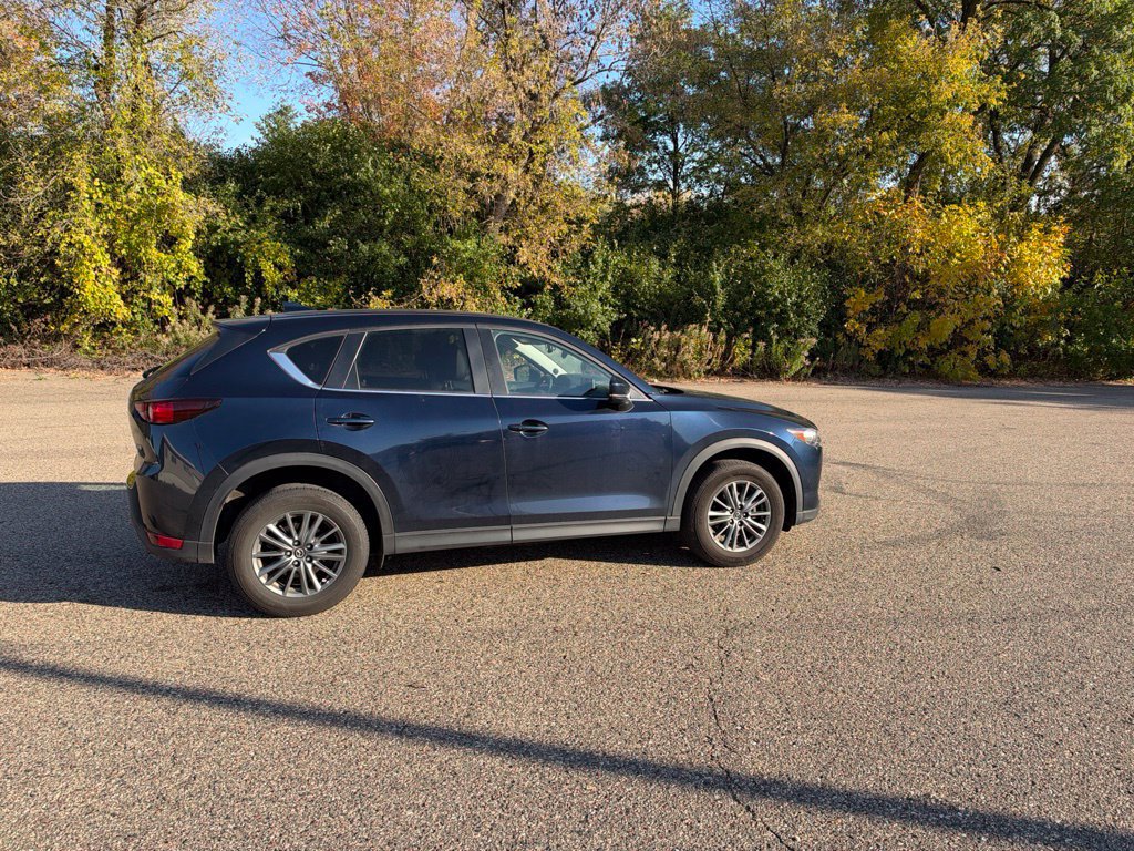 Used 2017 MAZDA CX-5 Touring w/ Preferred Equipment Package AWD/4WD image 24