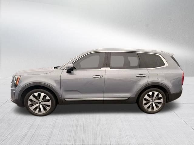Used 2022 Kia Telluride EX w/ EX Premium Package FWD image 2