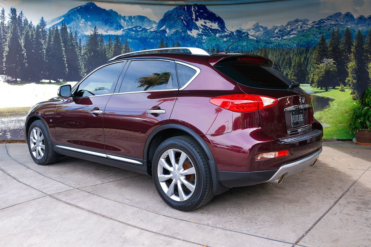Used 2016 INFINITI QX50 2WD w/ Premium Package image 4