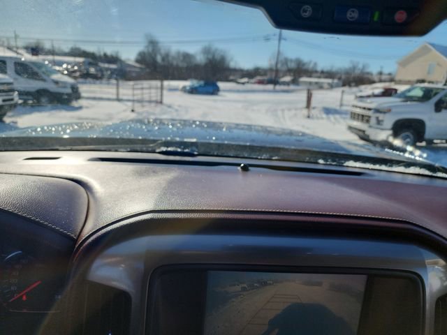 Used 2018 Chevrolet Silverado 3500 High Country w/ Duramax Plus Package image 28